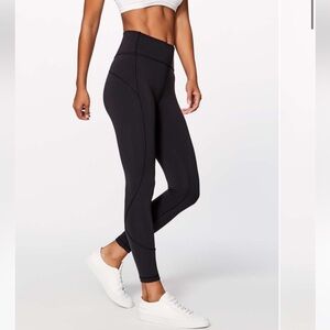 Lululemon In Movement 7/8 Tight *Everlux 25"